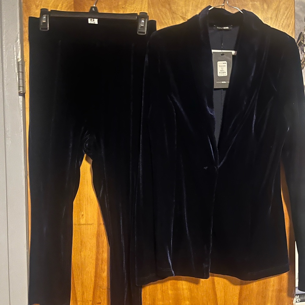 Fashion Nova Deep Navy Velvet Blazer